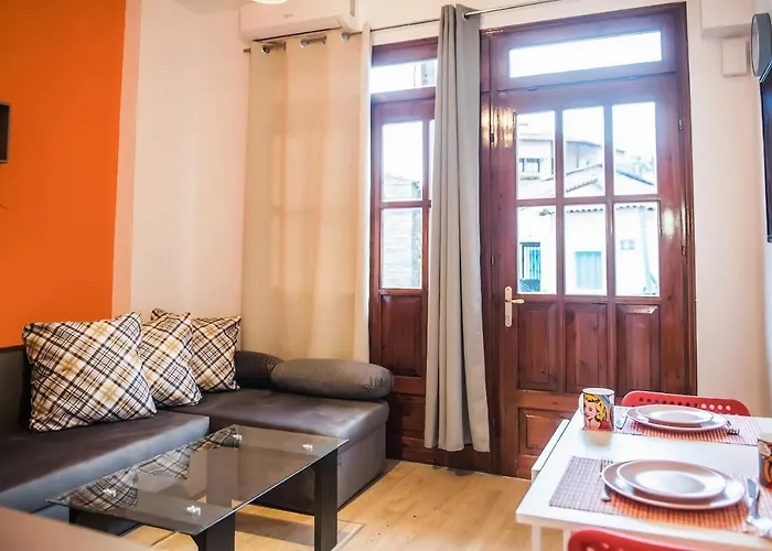 Orange Geranium Lejlighed *